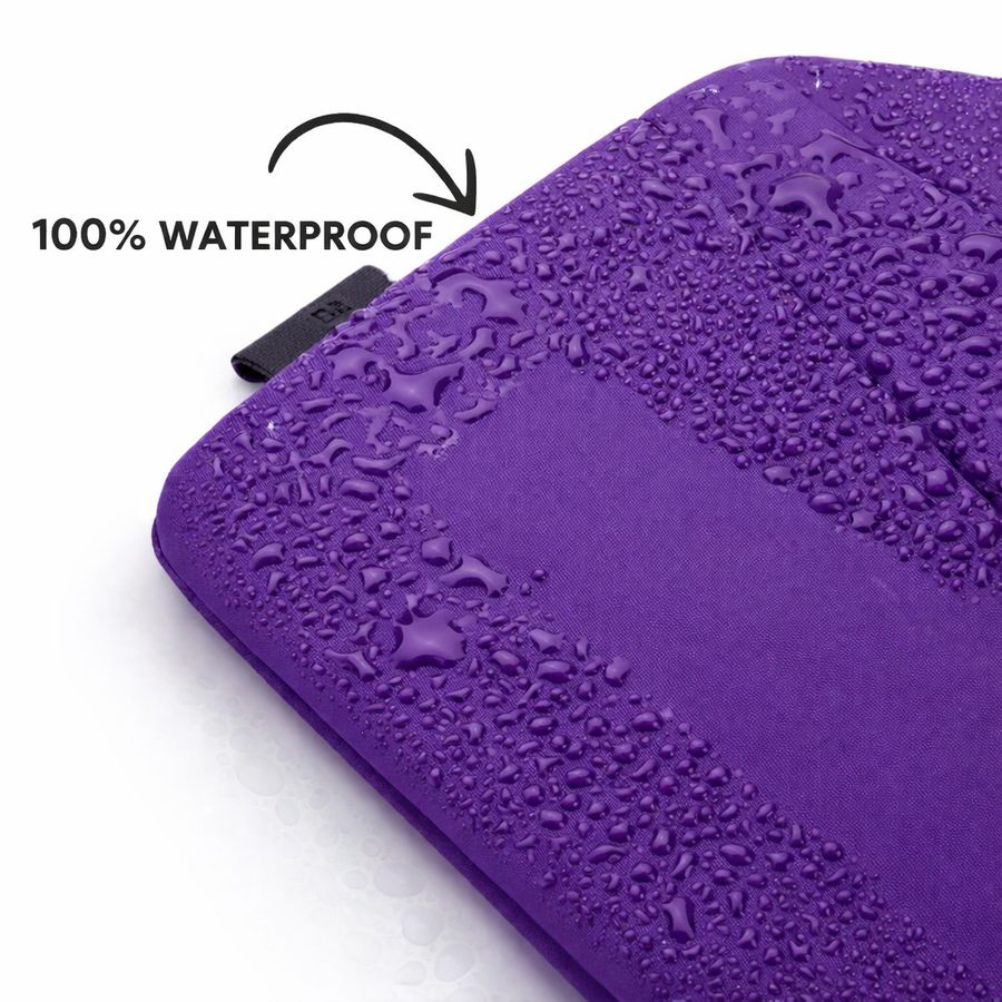 StrideSafe™ – theft-resistant shoulder bag